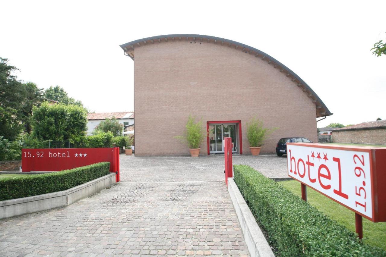 15.92 Hotel Cazzago  Exterior photo