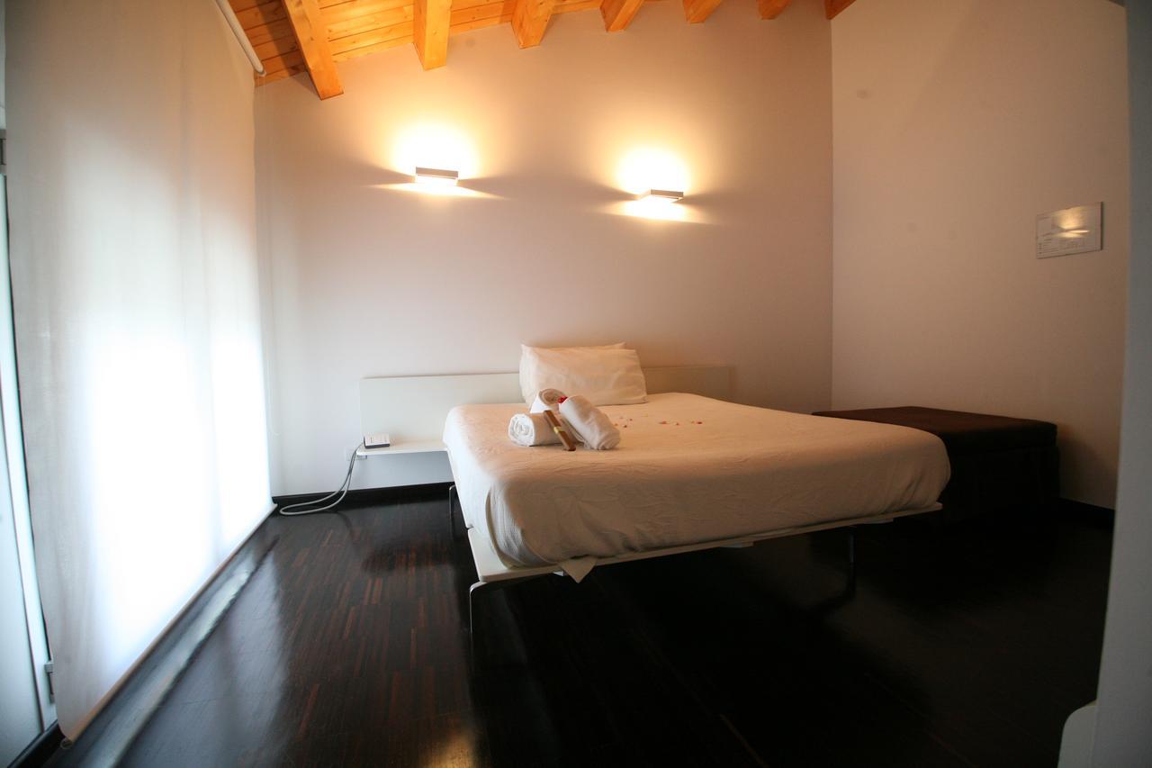 15.92 Hotel Cazzago  Exterior photo